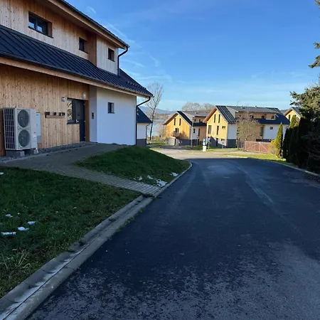 Skis * Černá v Pošumaví
